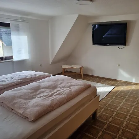 Ferienwohnung Rhoen Бад-Бокклет